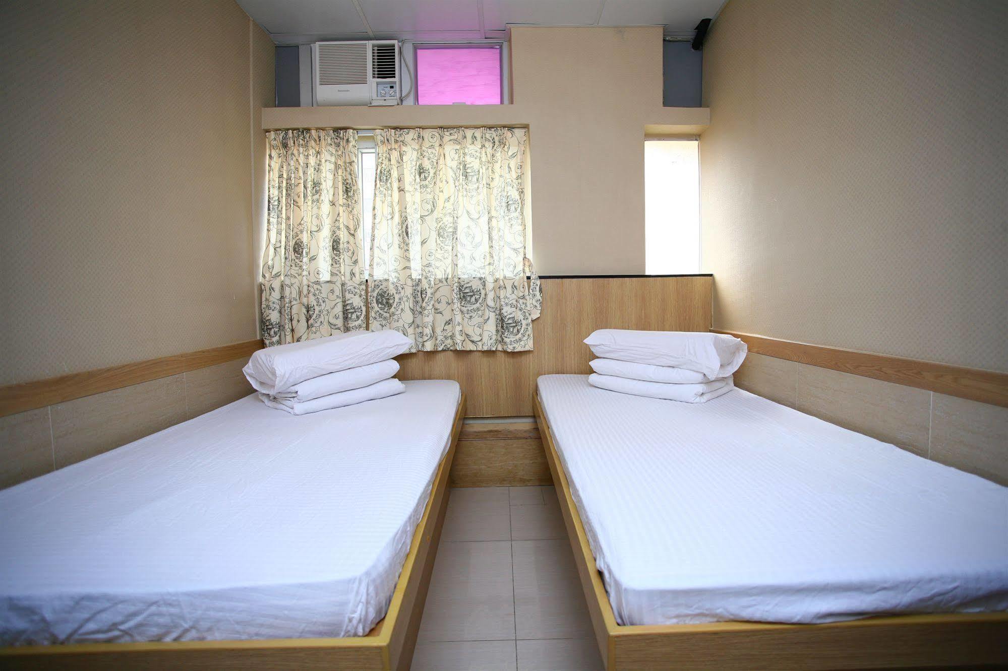 Kam Fu Guesthouse Kowloon  Exterior photo