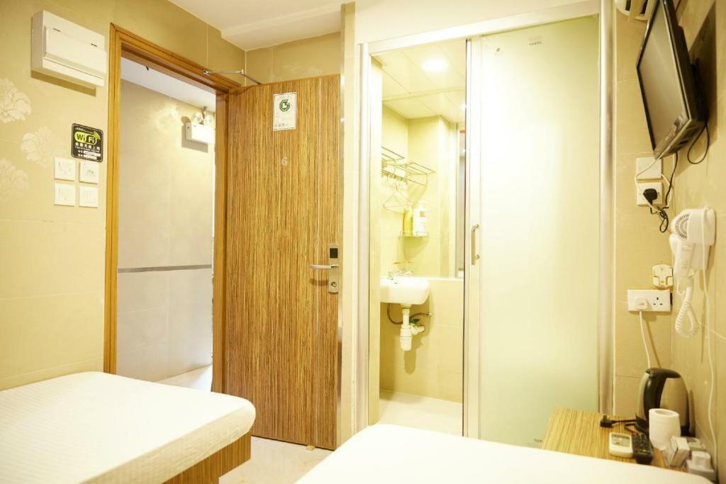 Kam Fu Guesthouse Kowloon  Exterior photo